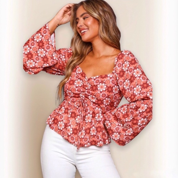 Peach Love California Retro Floral Peplum Top Ruched Bell Sleeve Beauty - Picture 5 of 5